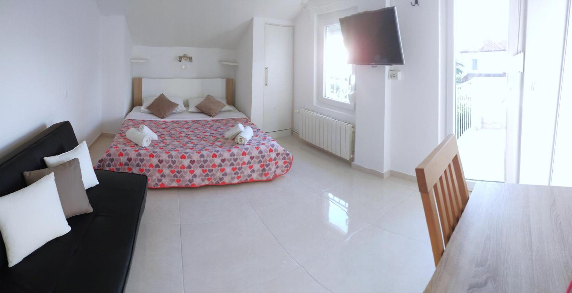 Guesthouse Cecilia 2 Malinska Extérieur photo