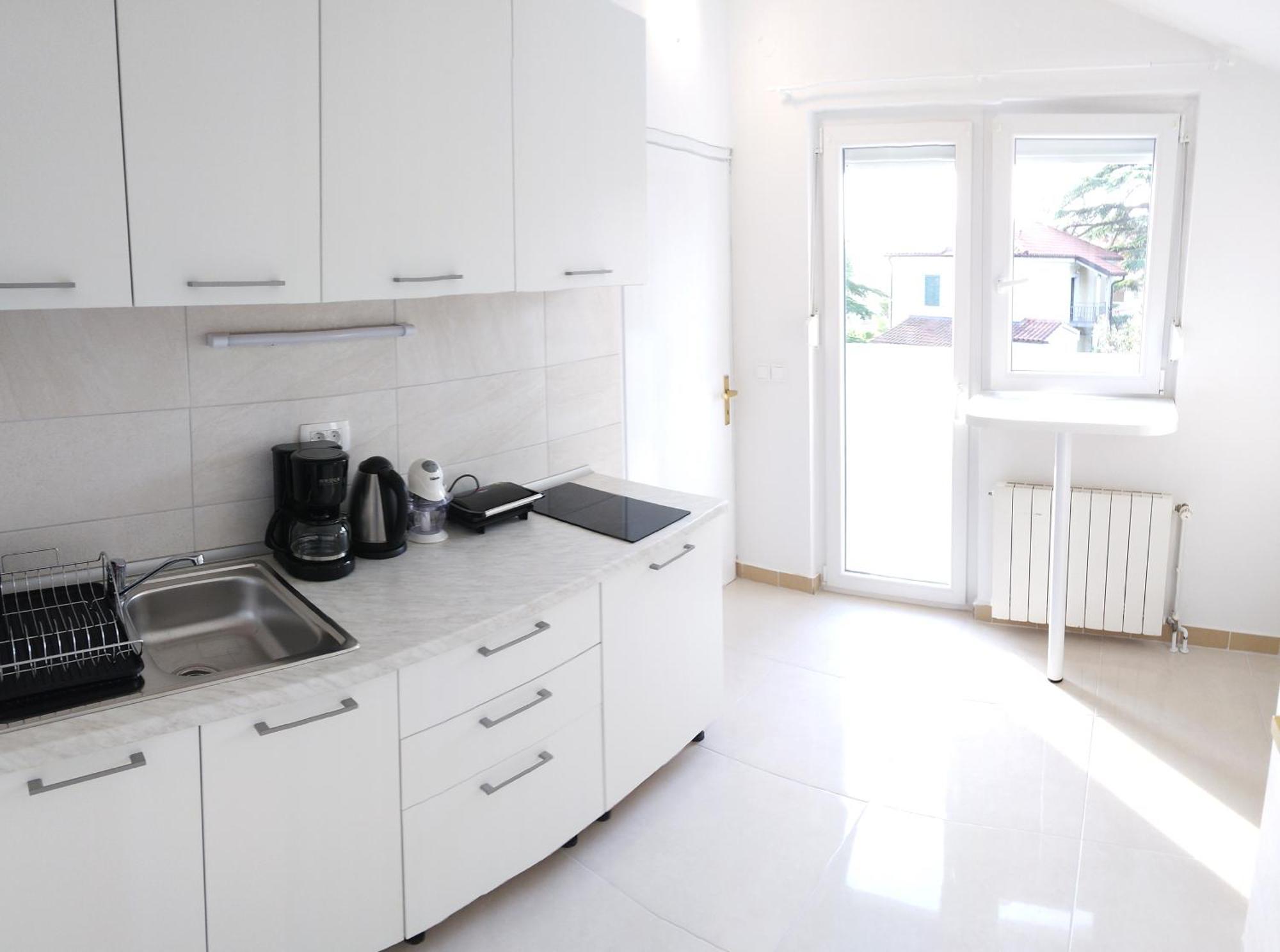 Guesthouse Cecilia 2 Malinska Extérieur photo