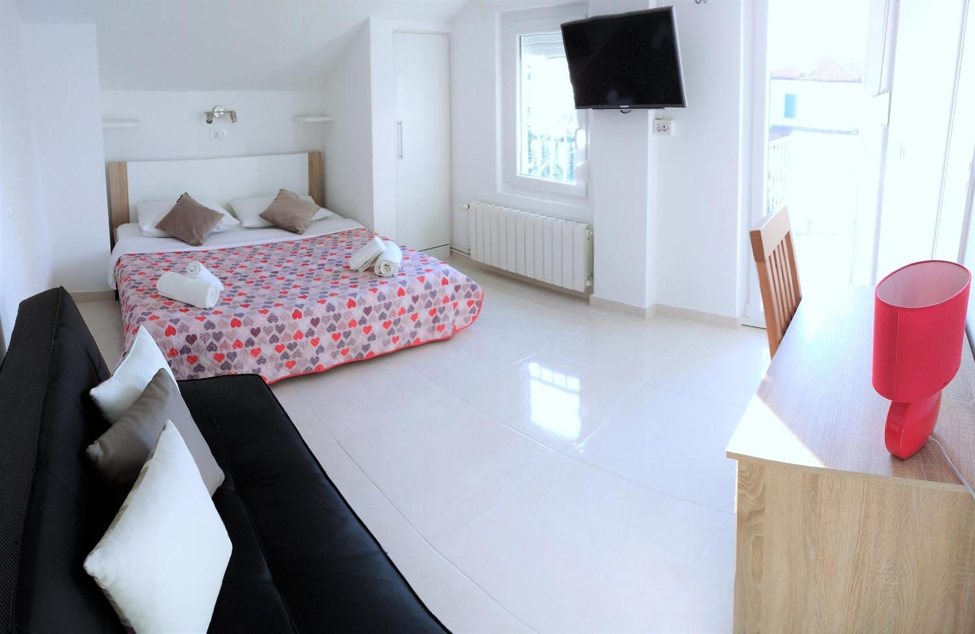 Guesthouse Cecilia 2 Malinska Extérieur photo