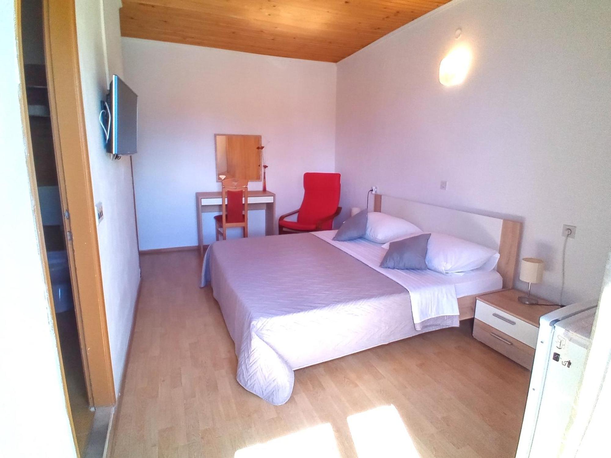 Guesthouse Cecilia 2 Malinska Extérieur photo